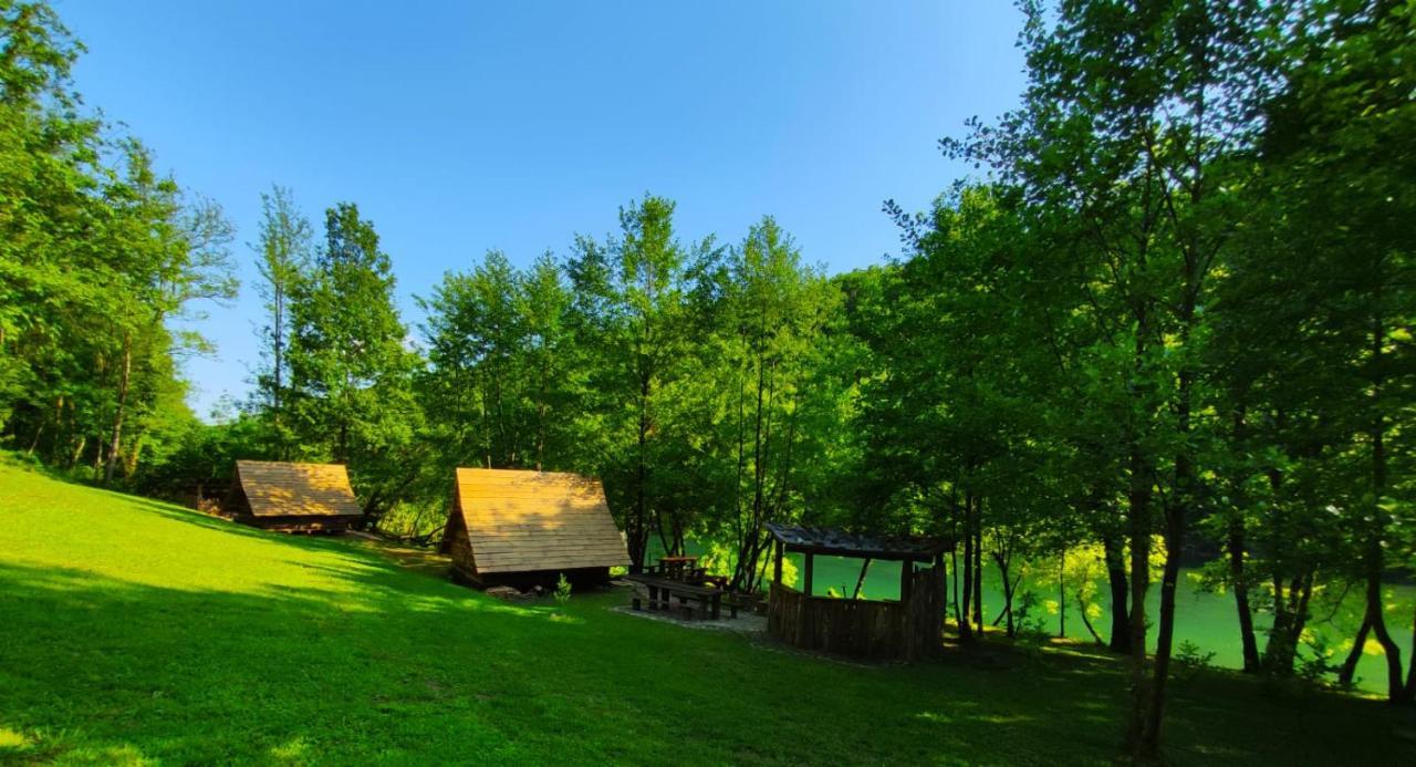 Hotel Kolibe - Robinson Camp Kupa Netretic Exterior foto