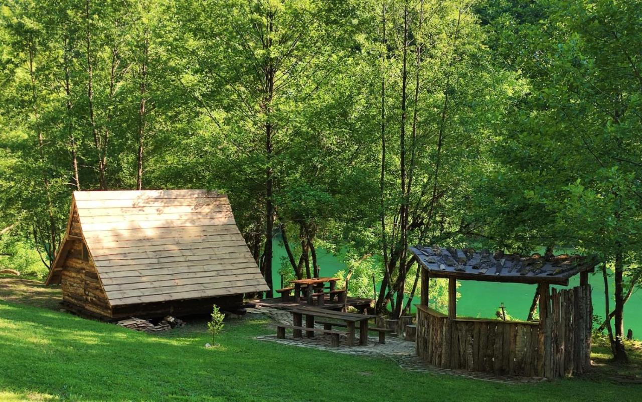 Hotel Kolibe - Robinson Camp Kupa Netretic Exterior foto